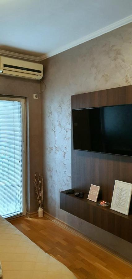 Apartman Studio Diamond Subotica Buitenkant foto